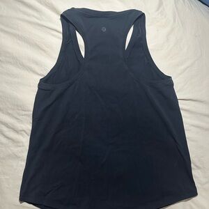 Black lululemon tank top